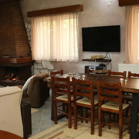 Holiday Home In The Center Of The Village Pavliani Exterior photo